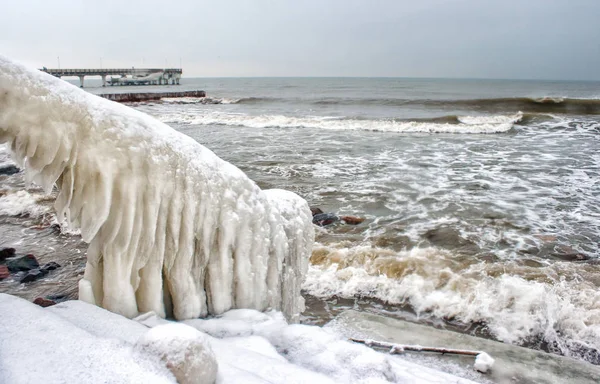 Ice covered staircase on the beach — Stock Photo, Image