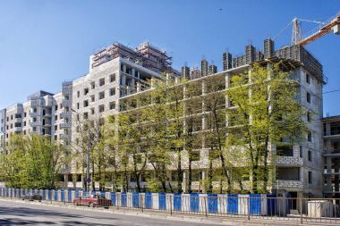 Çok katlı bir konut inşaatı