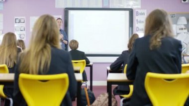 öğrenci öğretmen için dinleme 