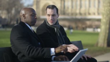 Teknolojisini kullanarak iş adamları 