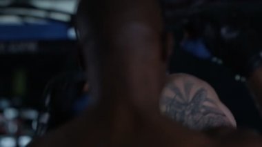 Mma savaşçı ile ortak eğitim