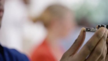 mühendis holding elektrik bileşen 