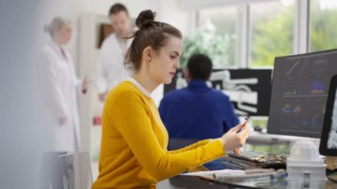  bir bilgisayarda veri araştırma mühendisi