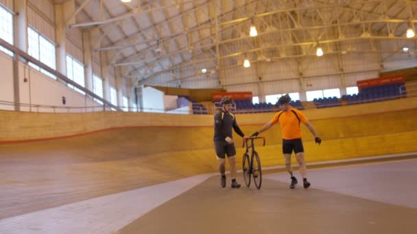자전거 훈련 세션에 대 한 준비 — 비디오