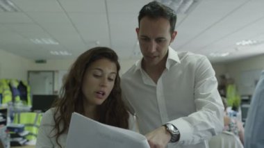  İş kadını ve işadamı mull veriler üzerinde