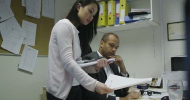 modern binada çalışanlar