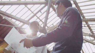 tartışma iki iş adamları