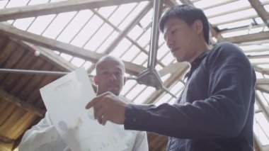 tartışma iki iş adamları