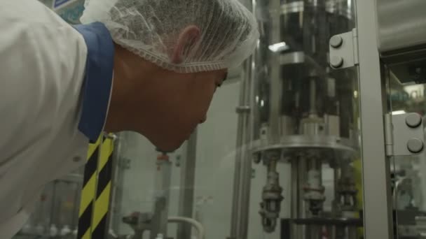 Farmaceutische productie fabriek — Stockvideo