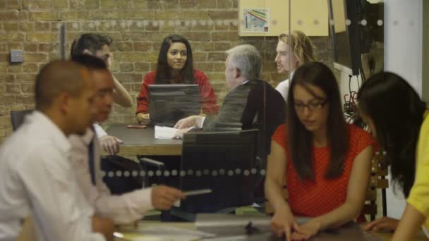 Бізнес команда в стратегії зустрічі — стокове відео