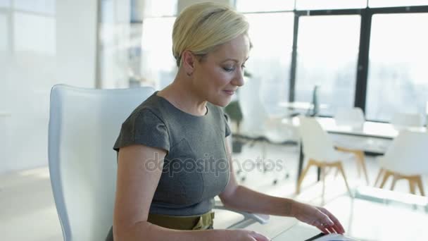 Business Man Woman Meeting Looking Printed Graphs Discussing — Stock Video