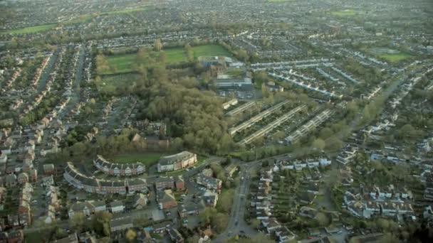 Panorama Flygfoto Över Ett Bostadsområde Utkanten London — Stockvideo