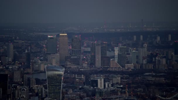 Лондон Февраль 2017 Вид Высоты Птичьего Полета Кэнэри Уорф Ночью — стоковое видео