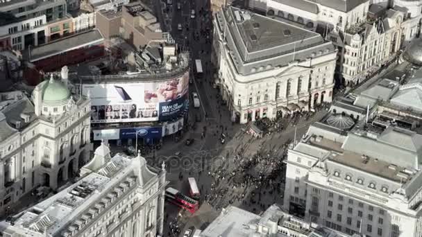 2017年2月 在伦敦市中心的建筑物 道路和行人上空鸟瞰 英格兰 — 图库视频影像