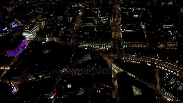 Vue Aérienne Panoramique Des Bâtiments Ville Londres Circulation Éclairée Nuit — Video