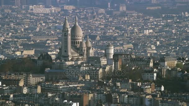巴黎中部全景鸟瞰 聚焦圣 Couer 大教堂 — 图库视频影像