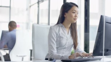 4 k iş erkek ve kadın muhabbet masaları ofis