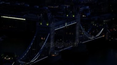 4 k hava manzara Londra Skyline Tower Bridge ile gece ve diğer yerler
