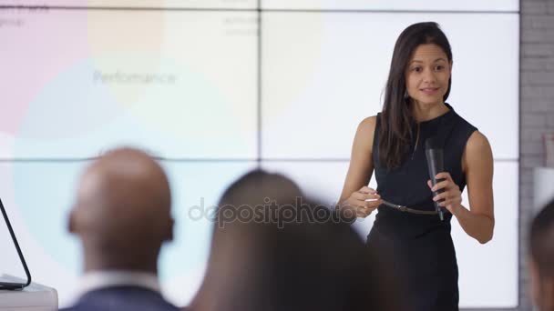 Speaker Communicating Audience Business Seminar — Stock Video