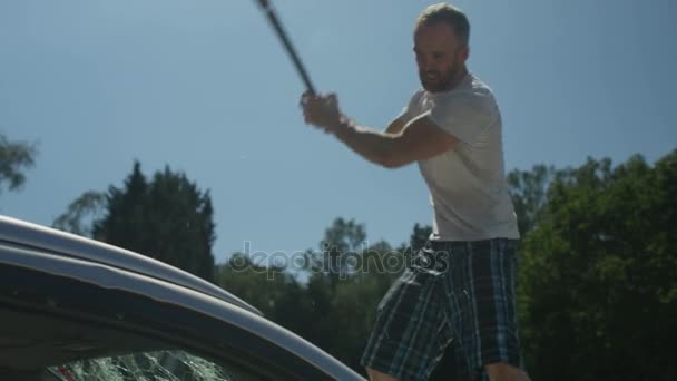 Aggressive Man Anger Issues Smashing Car Baseball Bat — Stock Video