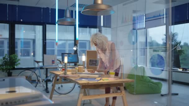 Businesswoman Working Her Own Casual Creative Office — Stock Video