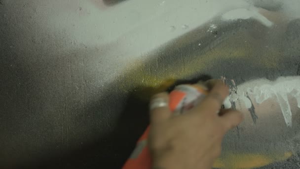 Extreme Close Hand Graffiti Artist Putting Detail Artwork — Stock Video