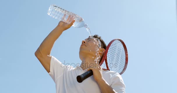 Super Slow Motion Male Tennis Player Pouring Water His Head — Stock Video