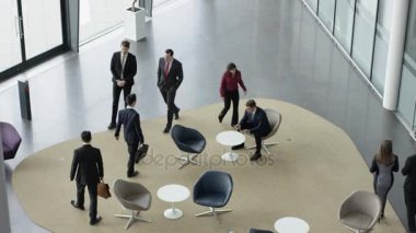 4 k farklı iş grubu alanı büyük modern ofis binası toplantı