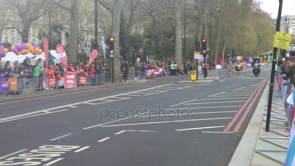 Londres Angleterre Royaume Uni 2016 Les Coureurs Marathon Londres 2016 — Video