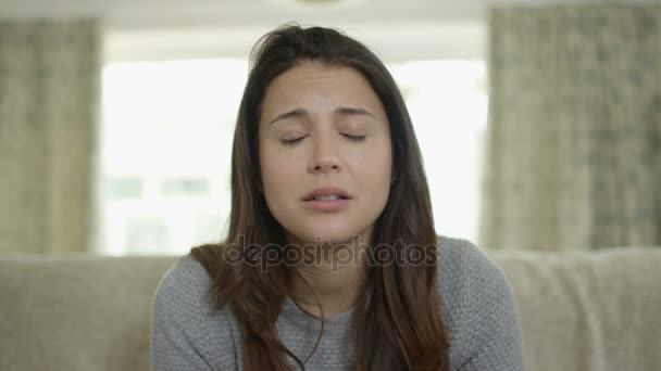 Mujer Triste Haciendo Videollamada Emocional Computadora Como Desde Pov Pantalla — Vídeos de Stock