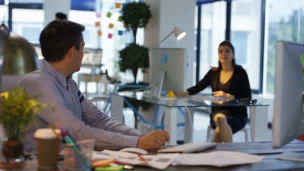 Designer Working His Desk Modern Office Talking Female Colleague — Stock Video