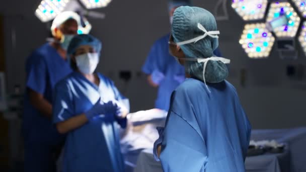 Portrait Female Surgeon Operating Theater Colleagues Standing — Stock Video