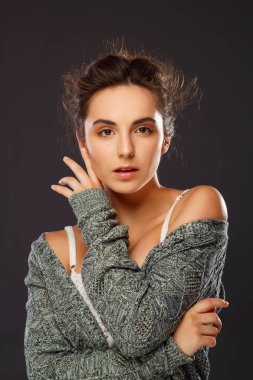 Studio genç güzel kadın Güzellik Portresi