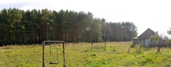 Swing panorama köyünde bir alanda fotoğraf