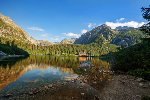 Panorama Popradske pleso Gölü vadinin Tatra Dağları, Slovakya, Avrupa