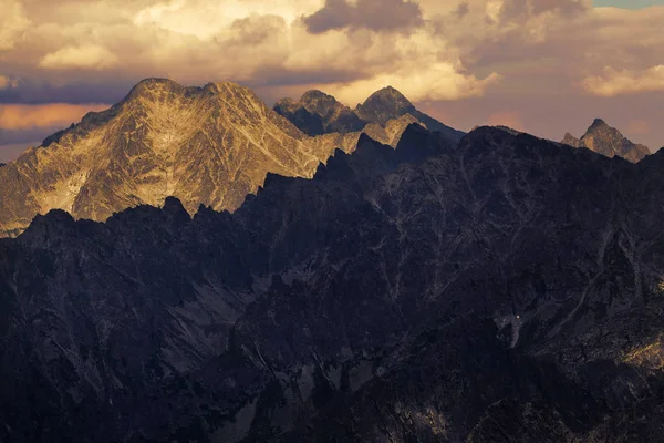Lihat di Pegunungan Tatra tinggi — Stok Foto
