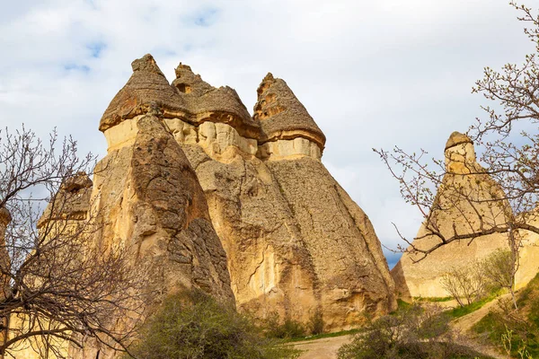 Casas de hadas acantilados de piedra — Foto de Stock