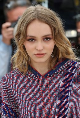 aktris Lily Rose Depp 