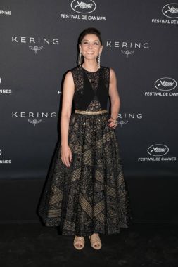 Hareket Ödülleri yemek kadınlarda