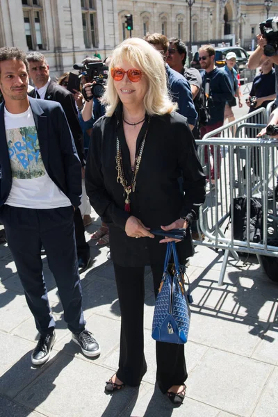  Jean Paul Gaultier Amanda Lear katılır 