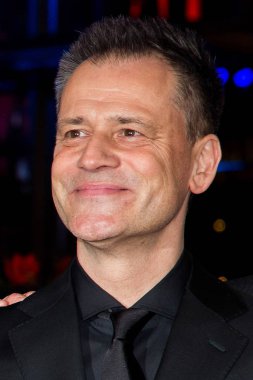  Michael Grandage 'Deha' prömiyeri katılır