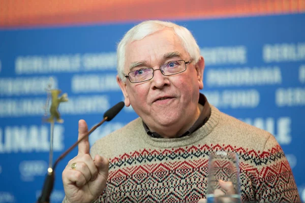 Terence Davies sköter 'A lugn Passion' presskonferensen — Stockfoto