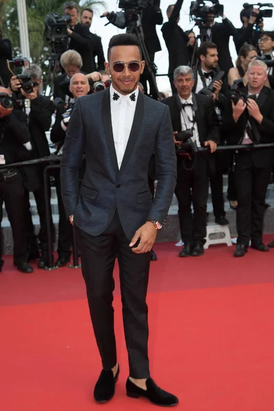 Lewis Hamilton attends the 'The Unkown Girl (La Fille Inconnue)'  premiere — Stock Photo, Image