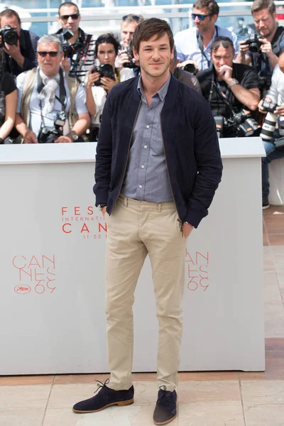 Gaspard Ulliel 참가 ' 그것은의 끝의 세계 "photocall — 스톡 사진