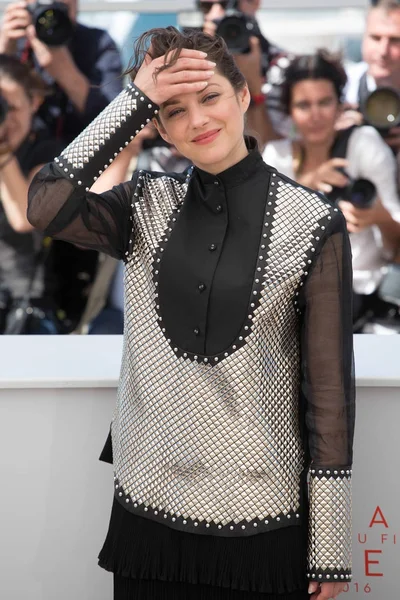 Marion Cotillard beim Fototermin "Es ist nur das Ende der Welt" — Stockfoto