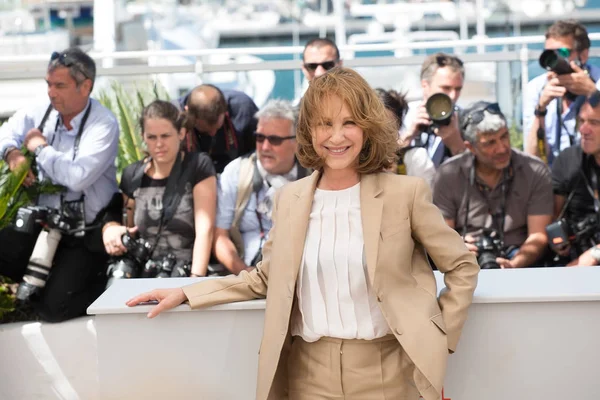 Nathalie Baye partecipa al servizio fotografico "It's Only The End Of The World" — Foto Stock