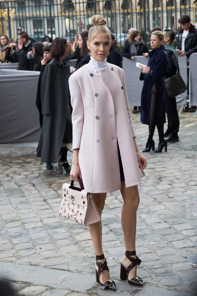 Paris Francja Marca 2016 Elena Perminova Postrzegane Przybyciu Pokaz Mody — Zdjęcie stockowe