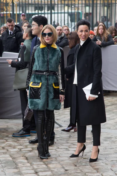 París Francia Marzo 2016 Olivia Palermo Llega Desfile Moda Dior —  Fotos de Stock