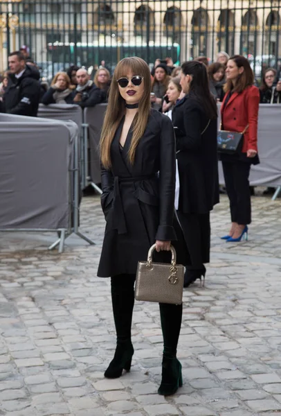 Paris France March 2016 Kristina Bazan Seen Arriving Dior Fashion — Stock Photo, Image