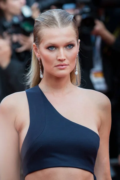 Cannes Francie Května Toni Garrn Zúčastní Premiéry Beguiled Během Ročníku — Stock fotografie